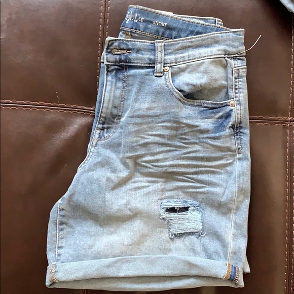 Style & Co Women's Rolled Denim Shorts Anchor - Picture 3 of 4